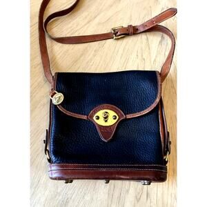 Vintage Dooney & Bourke All Weather Leather Crossbody Bag USA 80s 90s Equestrian